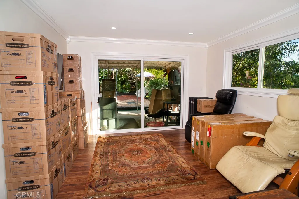 4522 Conchita, Tarzana, California 91356 home-pic-5